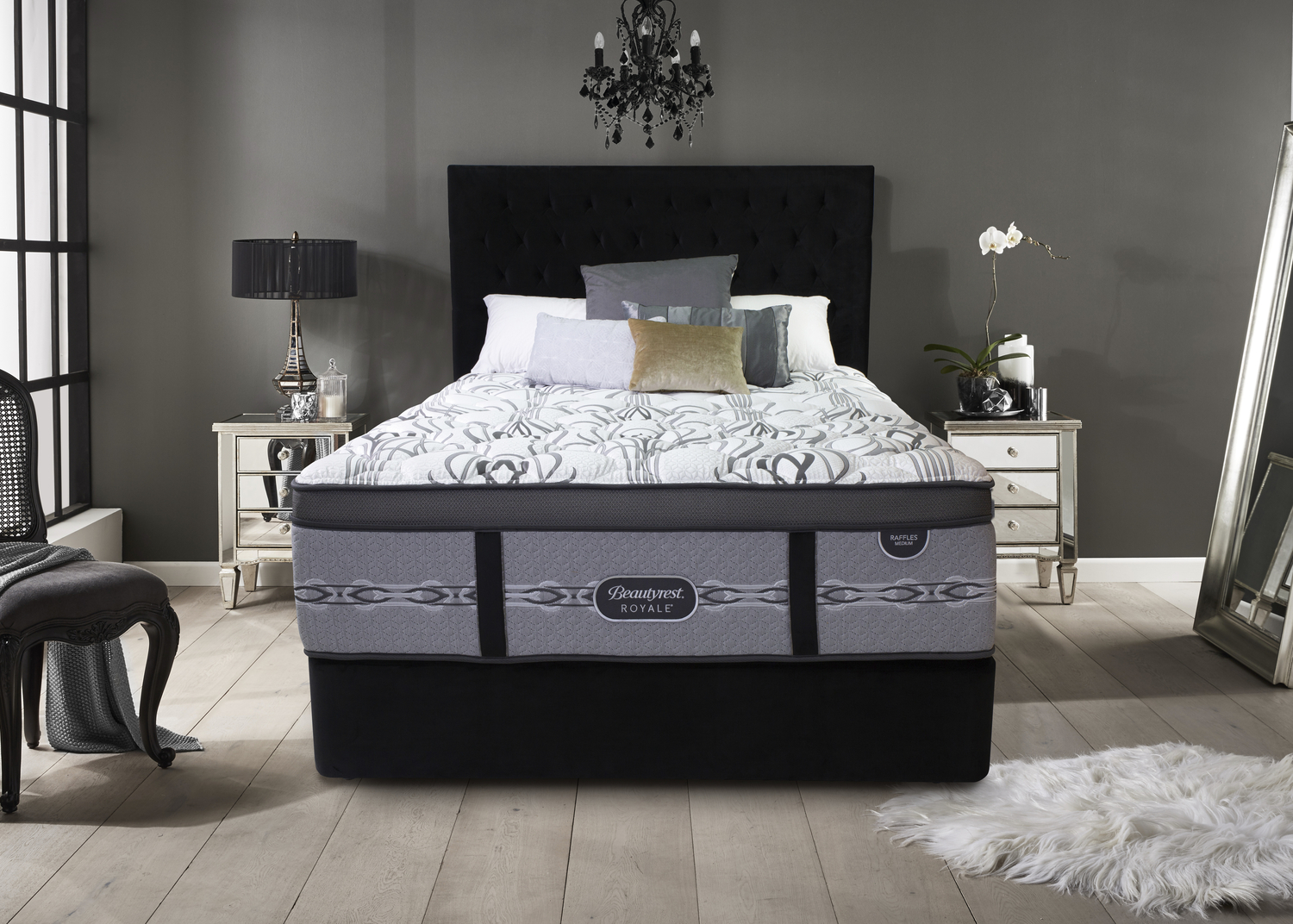 Raffles Medium Bed image 1