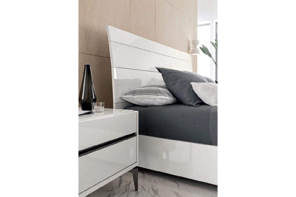 Costa Blanca Bedside image 1